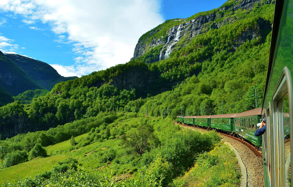 Three Capitals, Countryside and Fjords - Photo 6